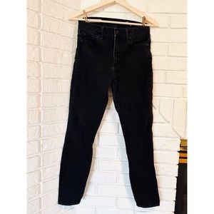 Gap Resolution True Skinny Jeans